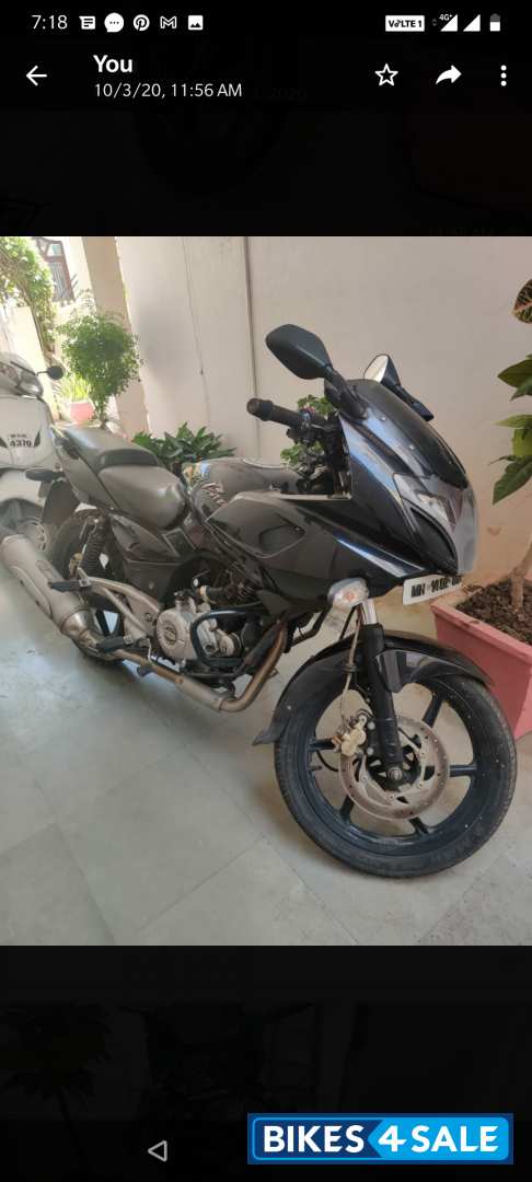 Bajaj Pulsar 220 DTSFi