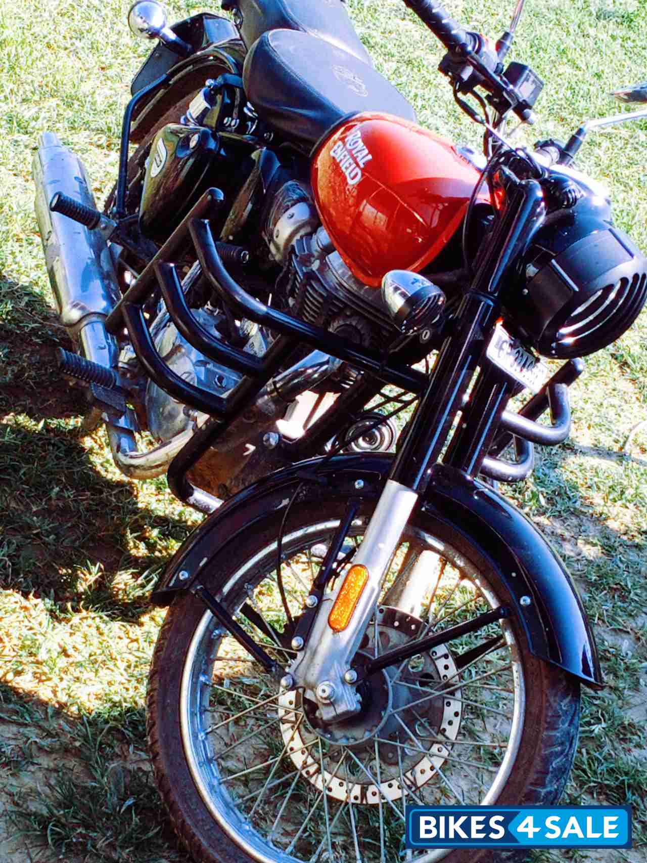Royal Enfield Classic 350 Redditch Red