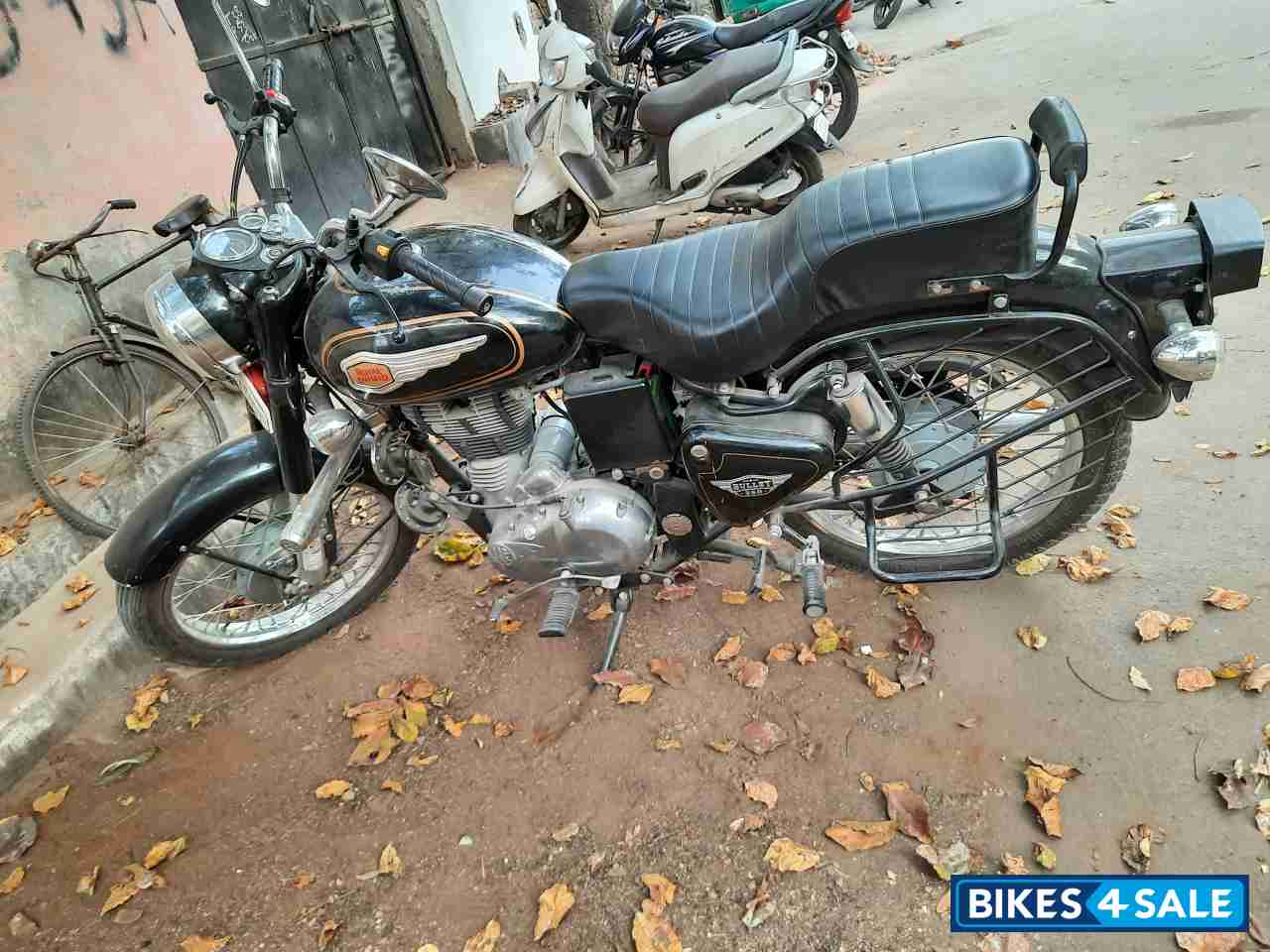 Royal Enfield Bullet Standard 350