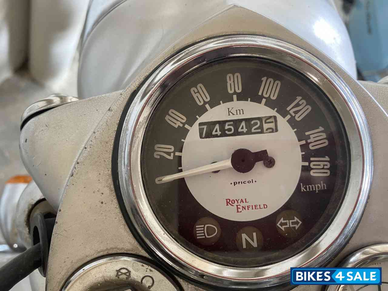 Silver Royal Enfield Classic 350