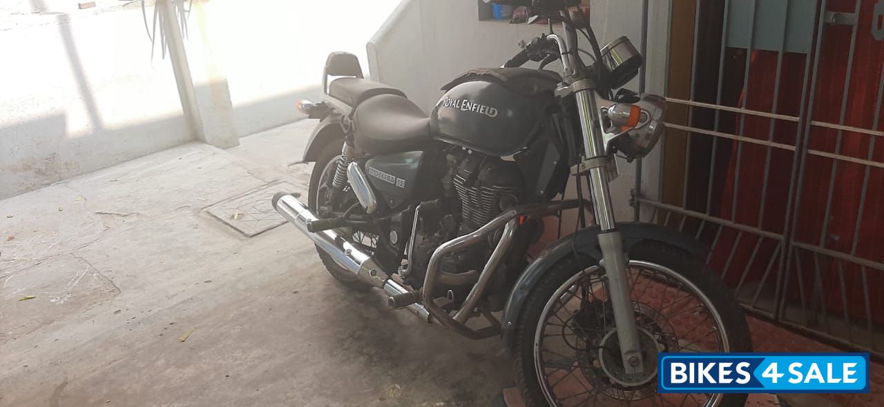Royal Enfield Thunderbird