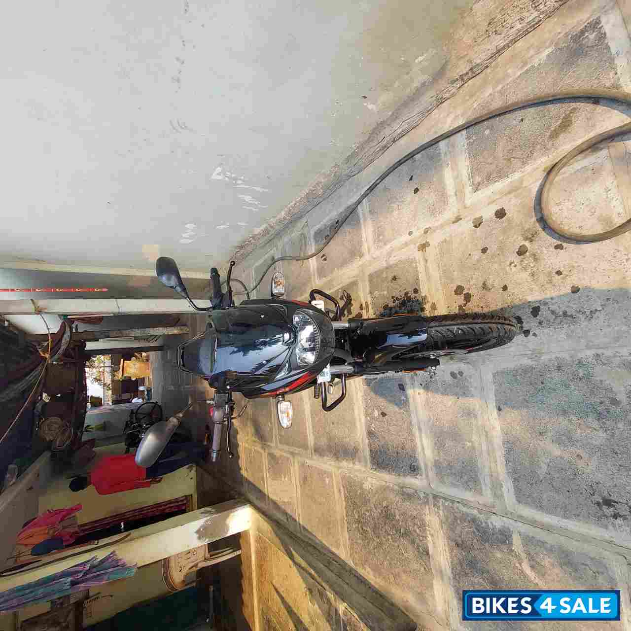 Ebony Blk Red Dkl Bajaj Pulsar 150 DTSi