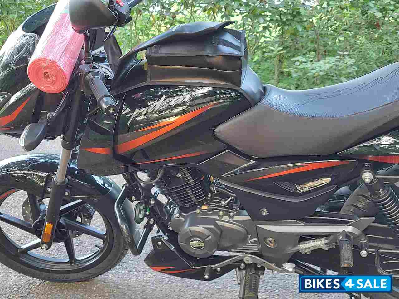 Ebony Blk Red Dkl Bajaj Pulsar 150 DTSi