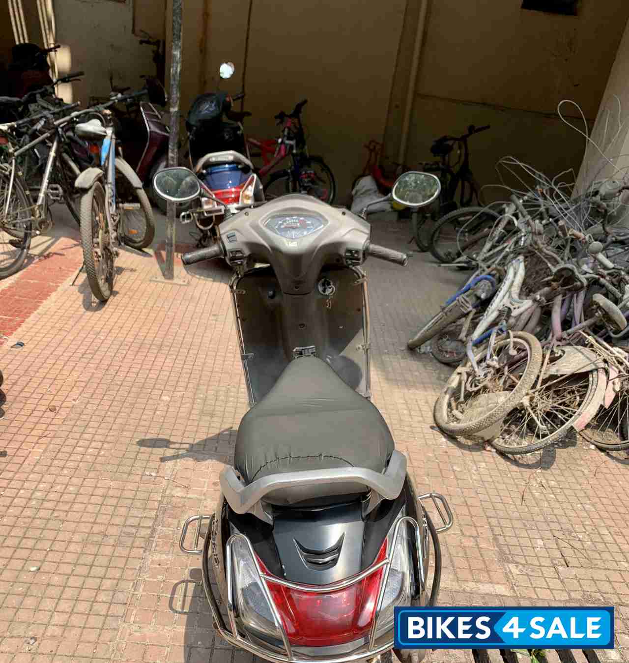 Black Honda Activa 3G