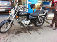 Bajaj Avenger 220 DTS-i