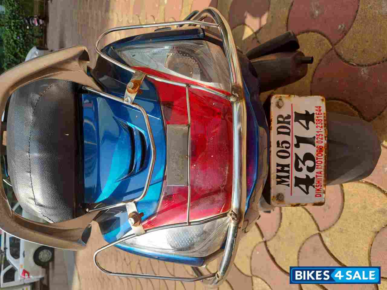 Blue Honda Activa 4G