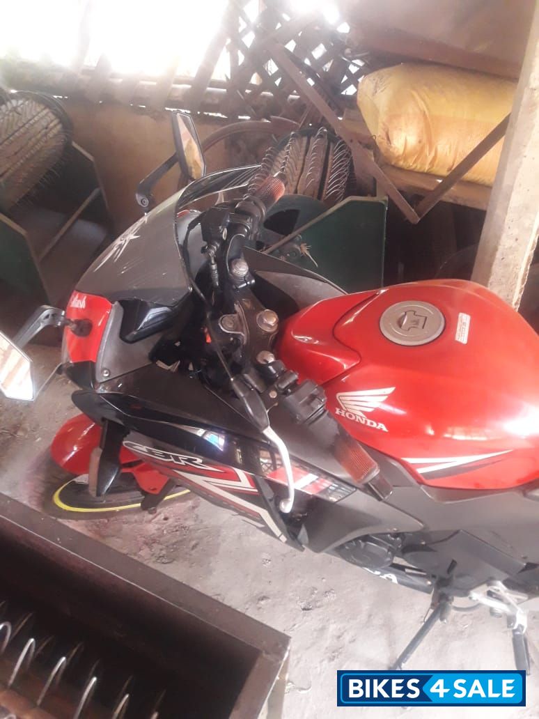 Honda CBR 150R