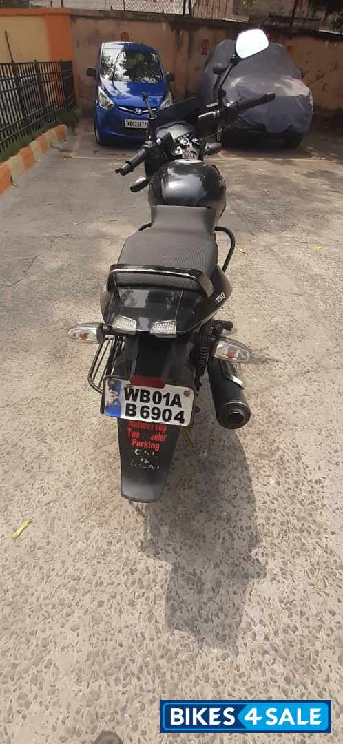 Black Bajaj Pulsar 150