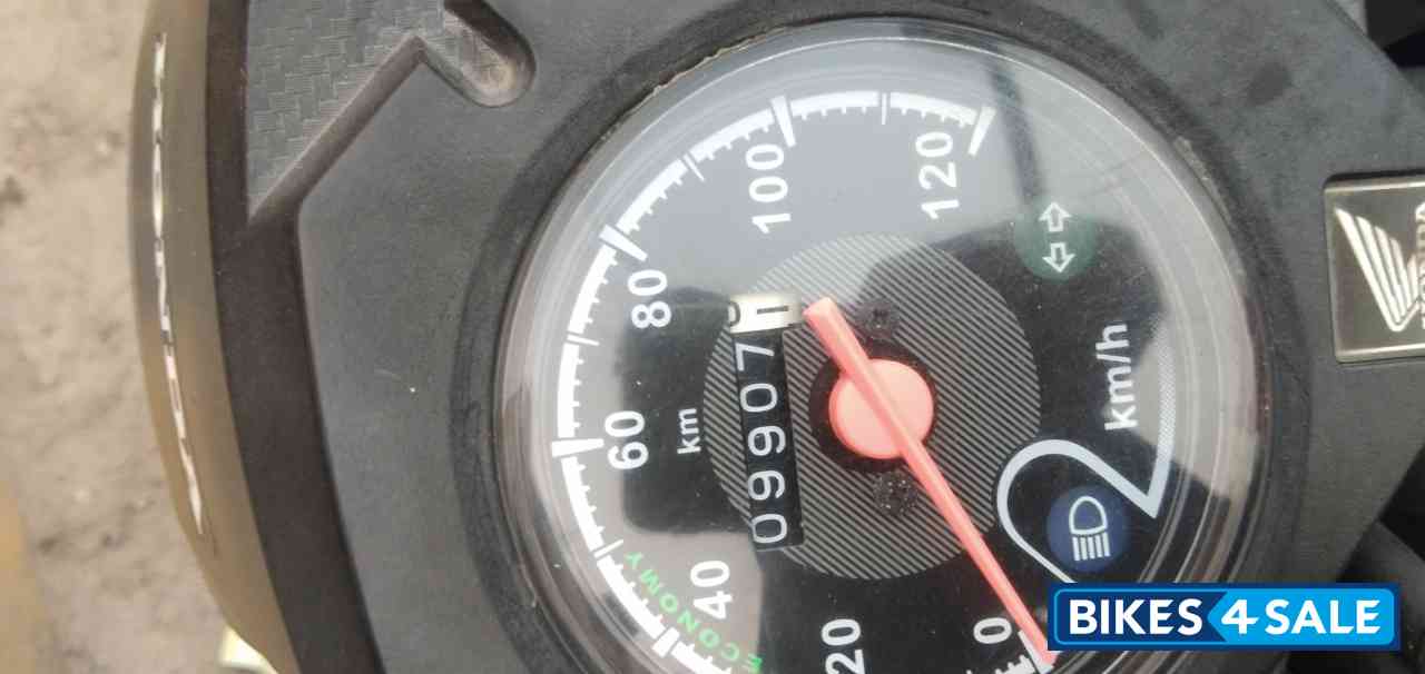 Patriot Red Honda Navi