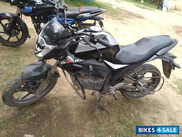 Suzuki Gixxer