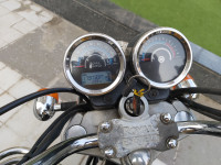 Royal Enfield Thunderbird 350