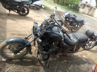 Bajaj Avenger