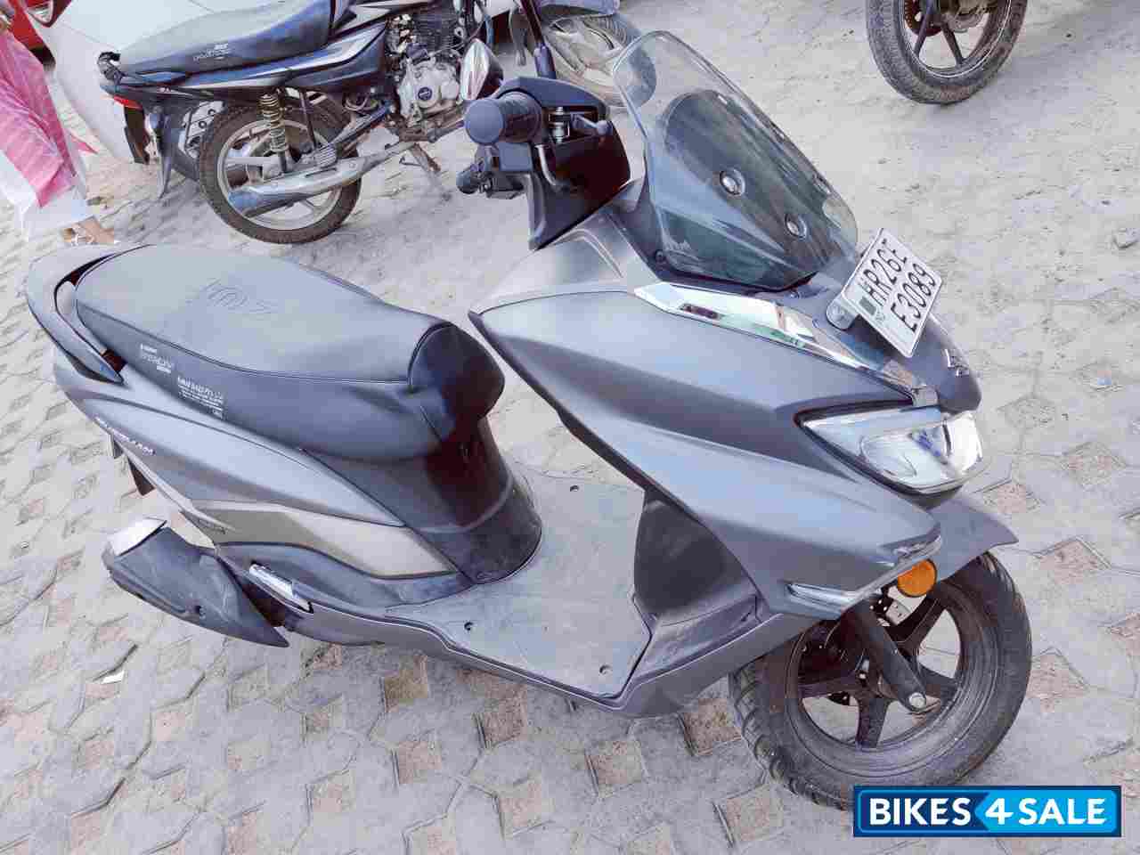 Suzuki Burgman Street Suzuki Burgman Street