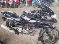 Bajaj Pulsar 220F