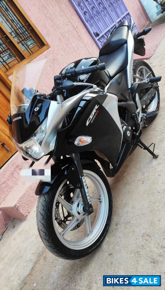 Honda CBR 250R