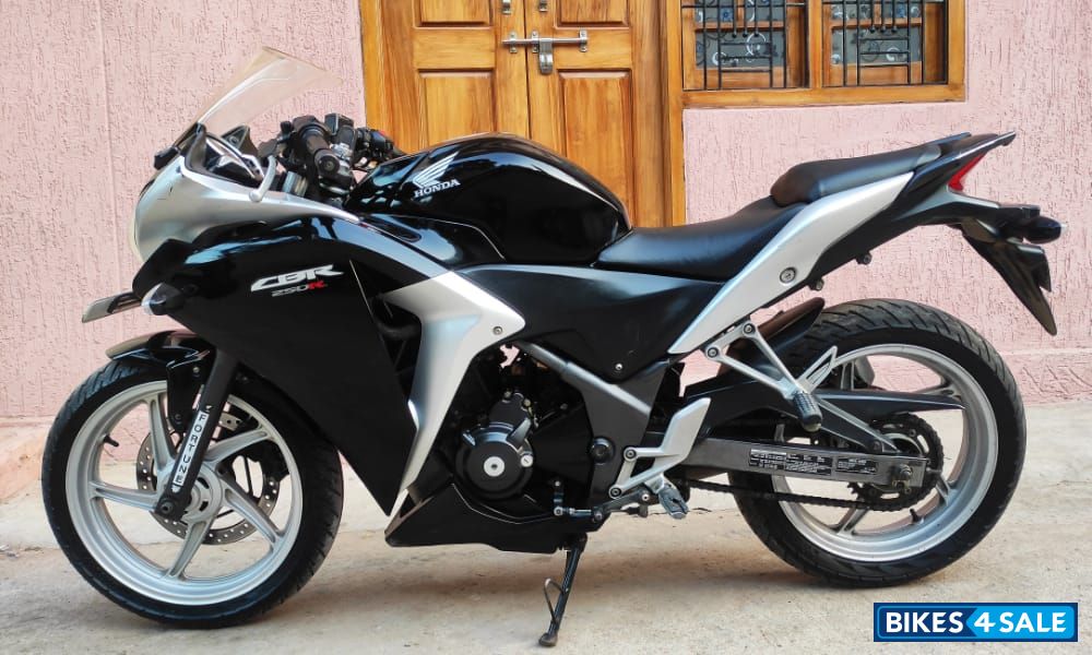 Honda CBR 250R