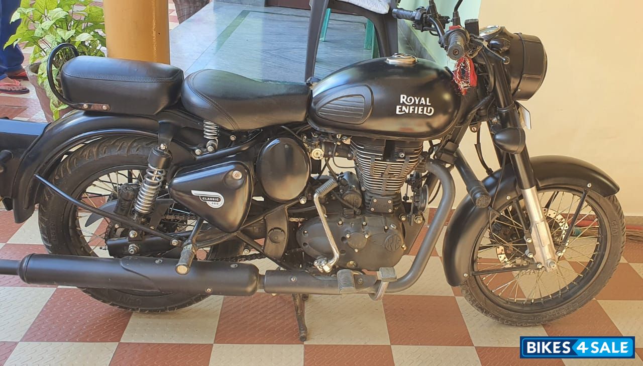Royal Enfield Classic 500