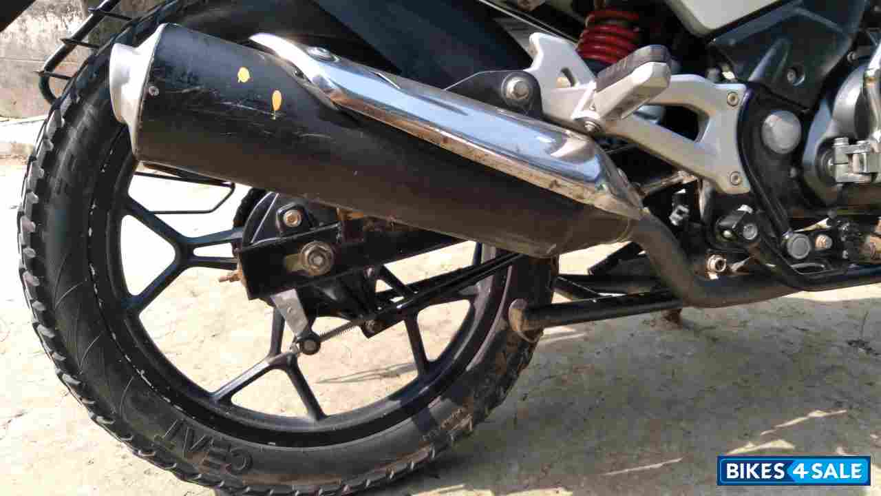 Blue Bajaj Discover 125 ST Blue Bajaj Discover 125 ST