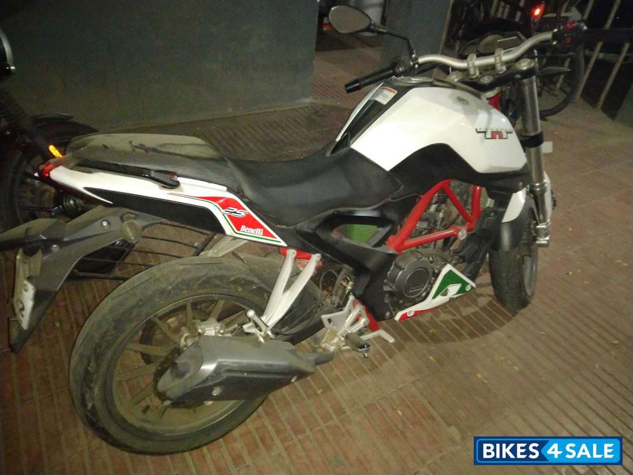 White For Benelli Benelli TNT 25