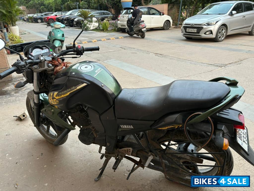 Military Green Yamaha FZ-S