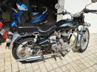 Black Royal Enfield Bullet Electra