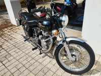 Black Royal Enfield Bullet Electra