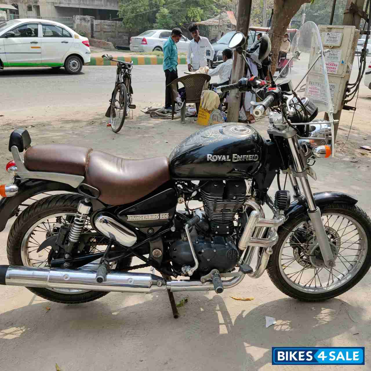 Black Flicker Royal Enfield Thunderbird 500 Black Flicker Royal Enfield Thunderbird 500