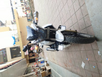 White TVS Apache RTR 180