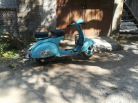 Vespa Vintage italian vespa 150 1970 Model
