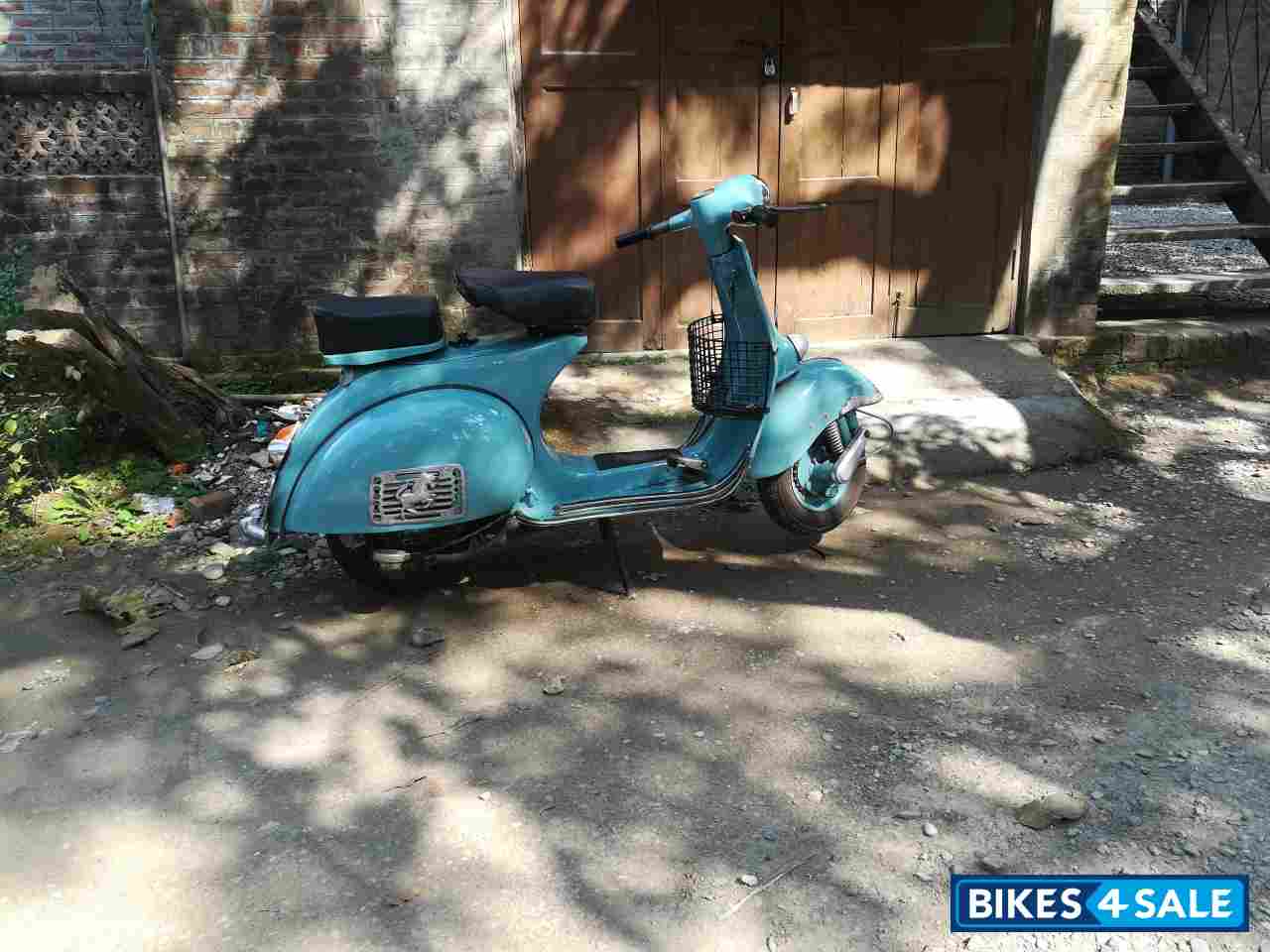 Blue Vespa  Vintage italian vespa 150