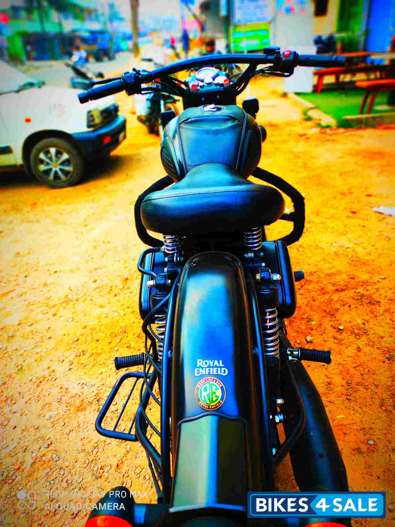 Royal Enfield Classic Stealth Black