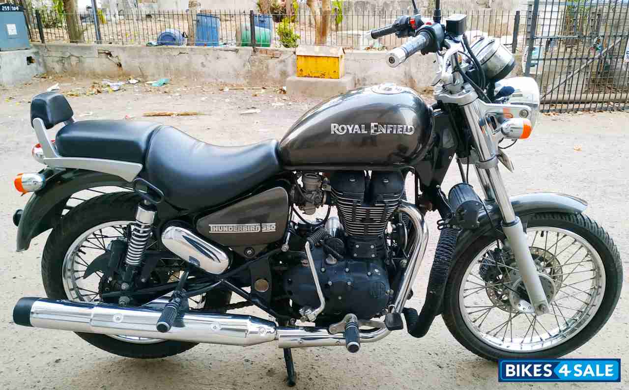 Lighting Royal Enfield Thunderbird 350