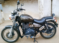 Lighting Royal Enfield Thunderbird 350