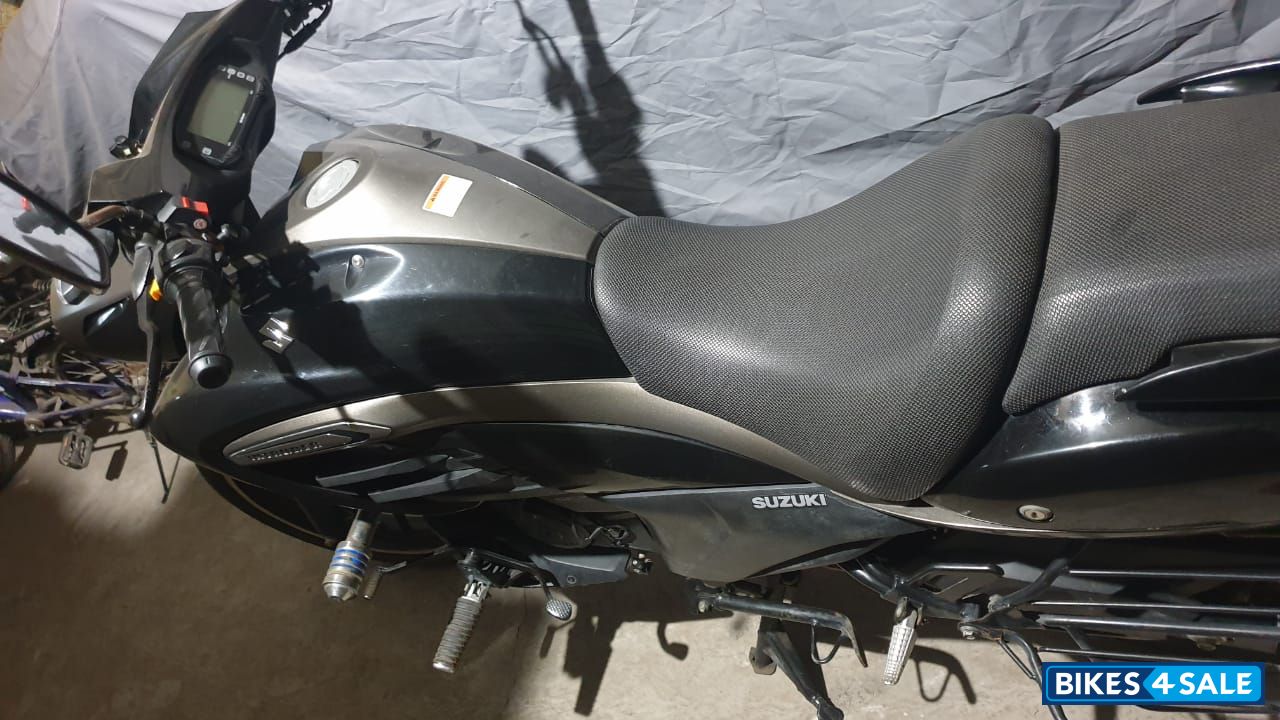 Black Suzuki Intruder 150