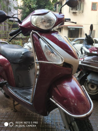Maroon Honda Aviator