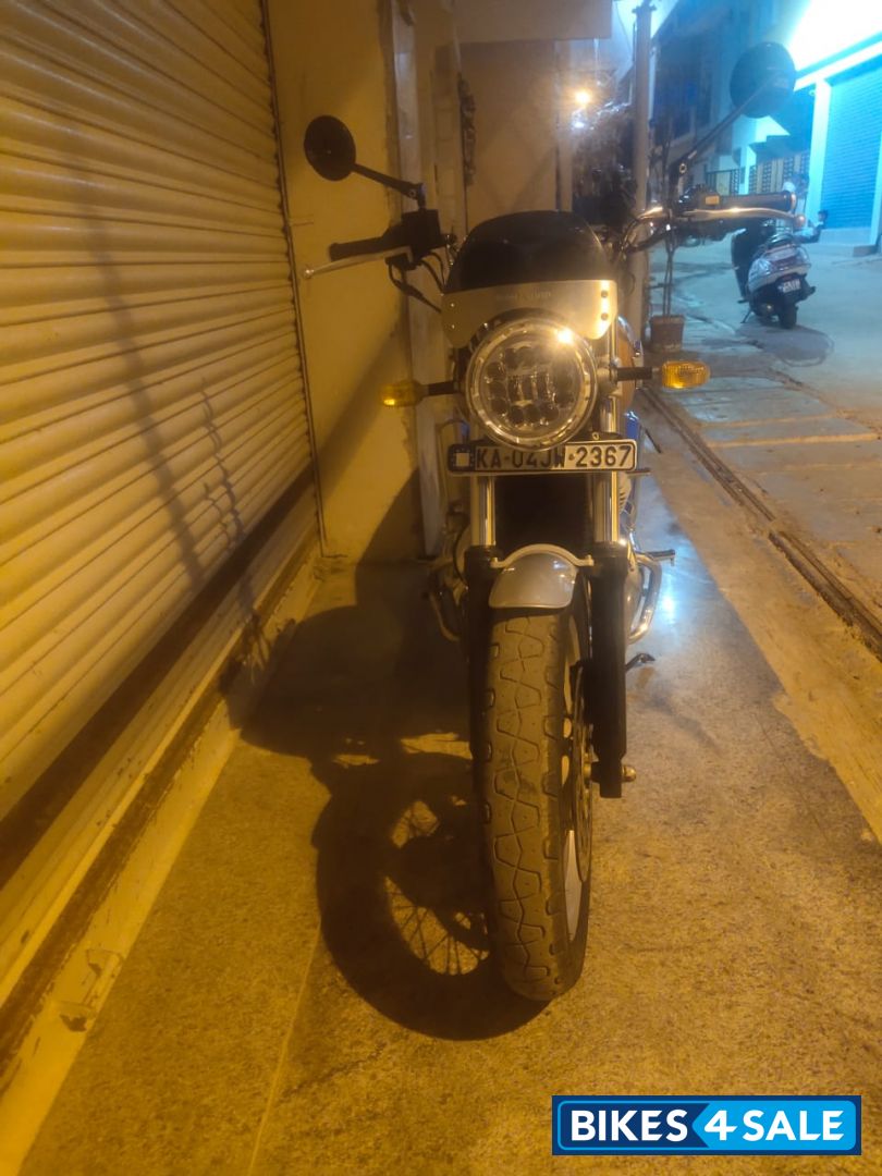 Royal Enfield Interceptor 650 Twin