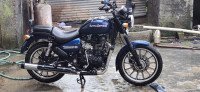Blue Royal Enfield Thunderbird 500