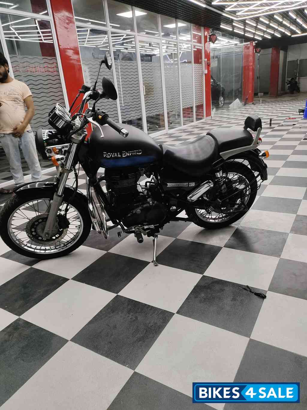 Matt Black Royal Enfield Thunderbird 350