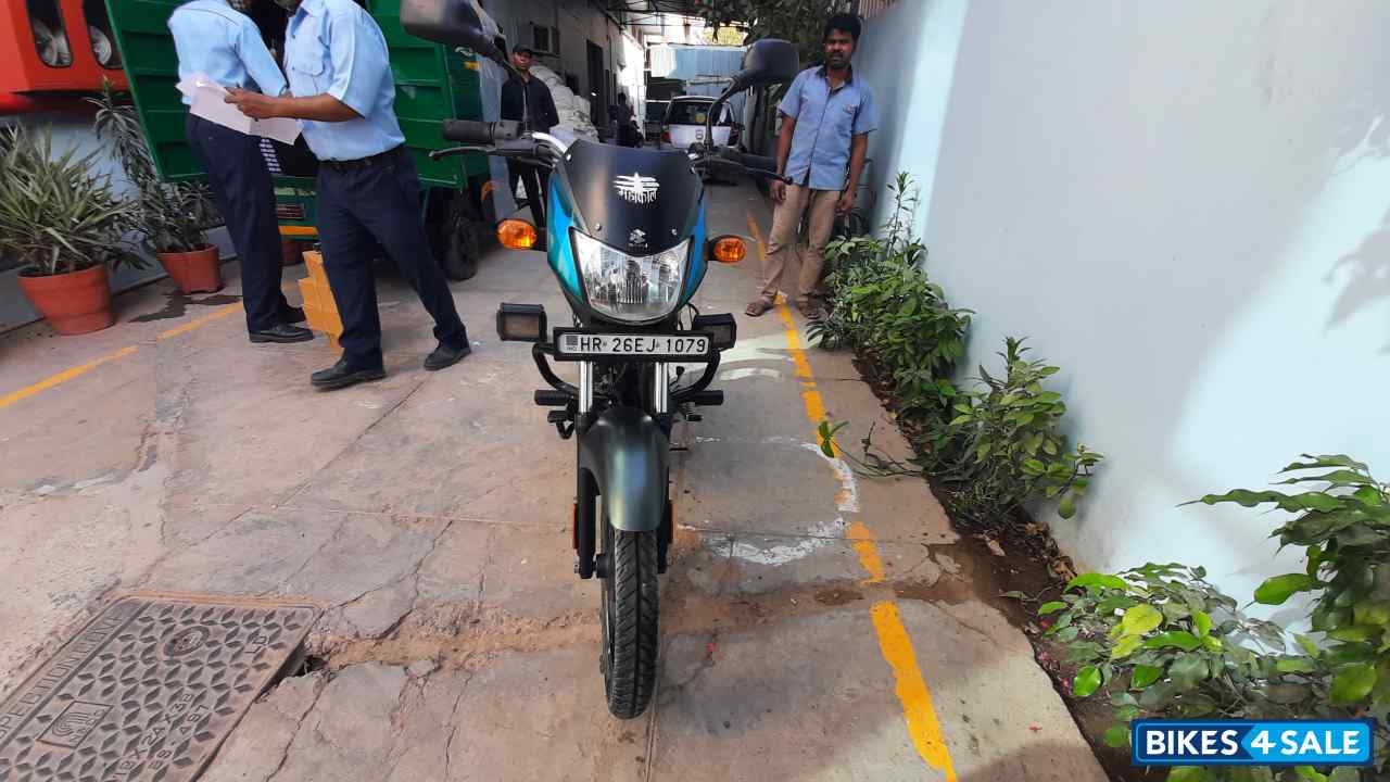 Matte Green Bajaj CT100 ES BS6