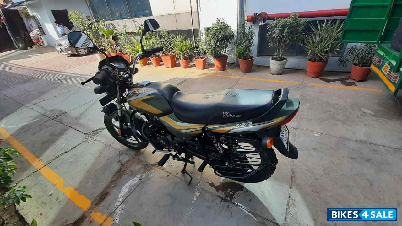 Matte Green Bajaj CT100 ES BS6