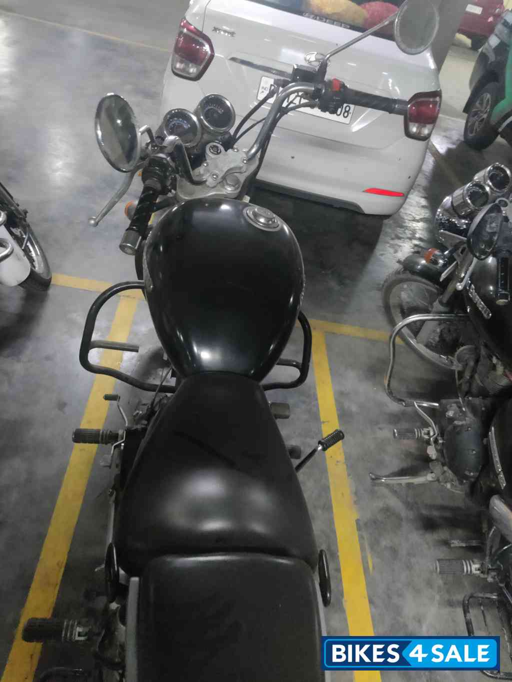 Stone Black Royal Enfield Thunderbird 350