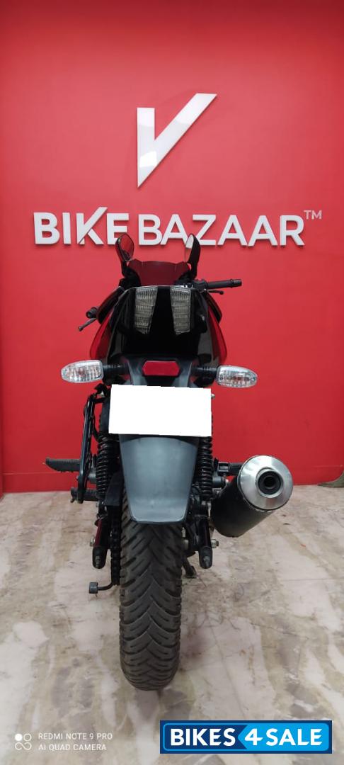 Bajaj Pulsar 220F