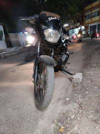 Black Bajaj Pulsar 180