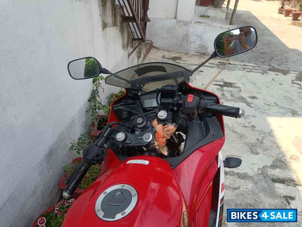 Red Yamaha YZF R15 S