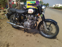 Black Royal Enfield Classic 350