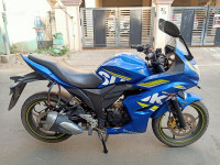 Blue Suzuki Gixxer SF Fi