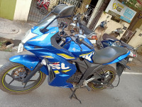 Blue Suzuki Gixxer SF Fi