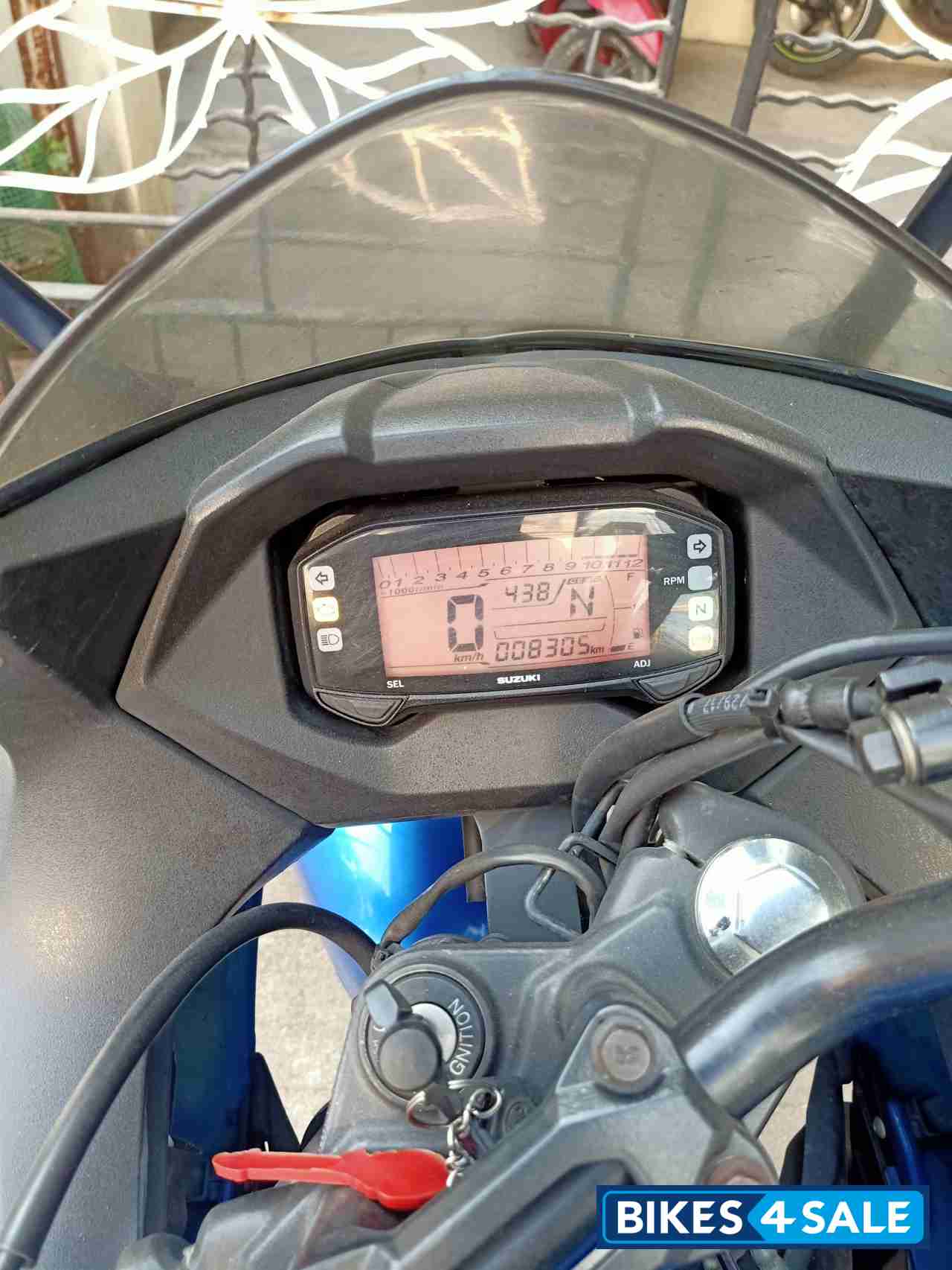 Blue Suzuki Gixxer SF Fi