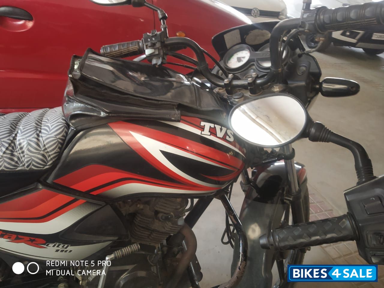 Black TVS Star City Plus BS VI