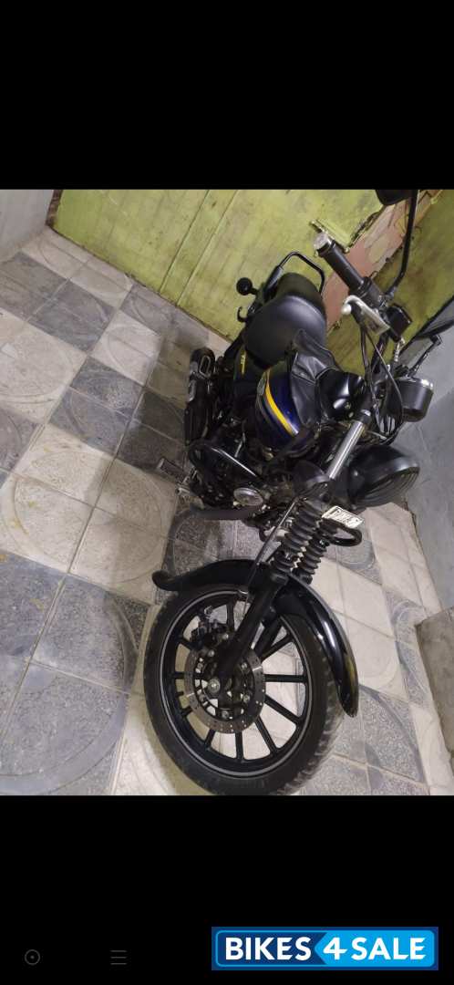 Bajaj Avenger Street 150
